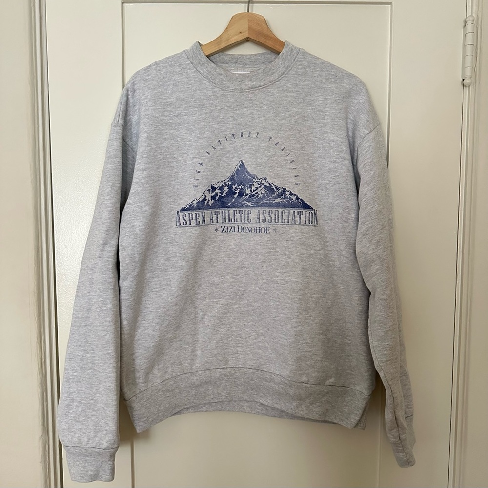 Zizi donohoe “aspen” sweatshirt size M